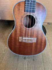 MERCURY UKULELE CONCERT MAUN KENAR ŞERİTLİ